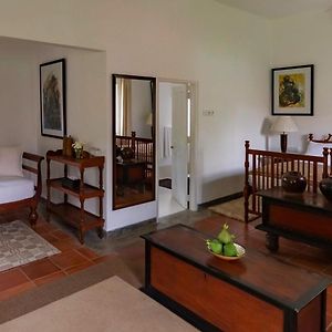 Deluxe Zimmer mit Kingsize-Bett